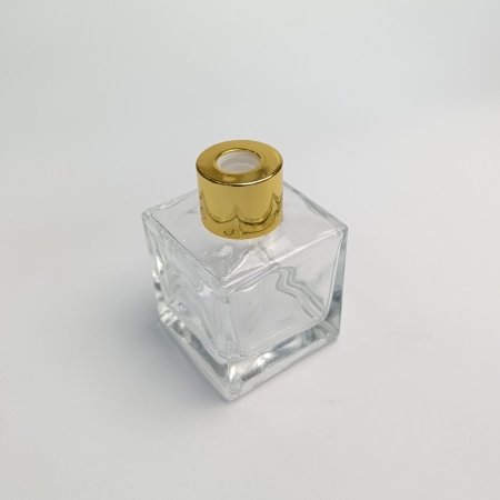 علب عطر (فواحات)